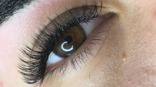 Tipos de Extensões de Cílios: Encontre a Melhor Opção para seu Serviço de Beleza